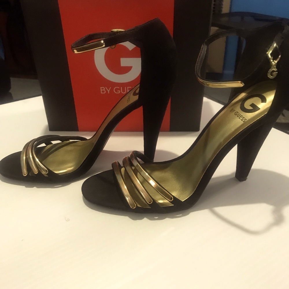 G by Guess Daydrem 2 Black and Gold Heels